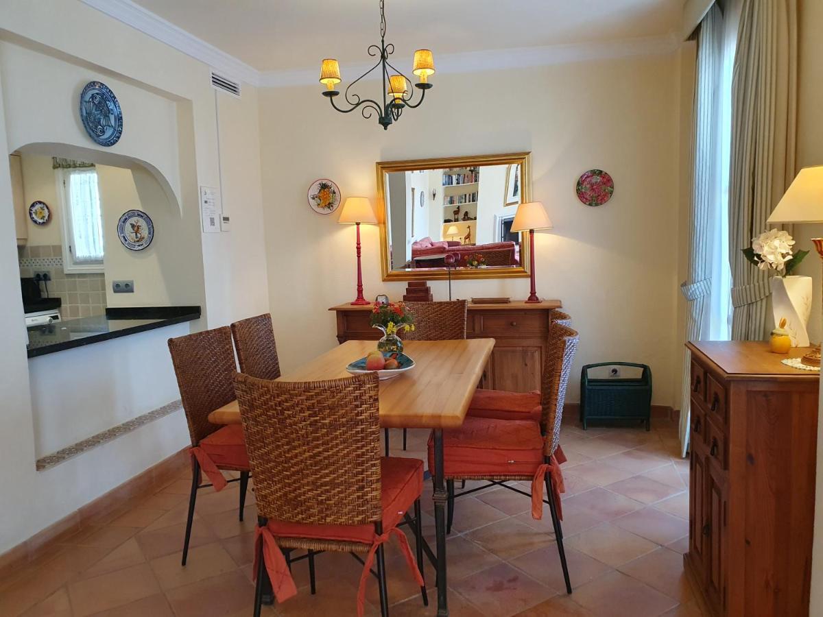 Jardines De Golondrinas Elviria By The Nikki Appartement Marbella