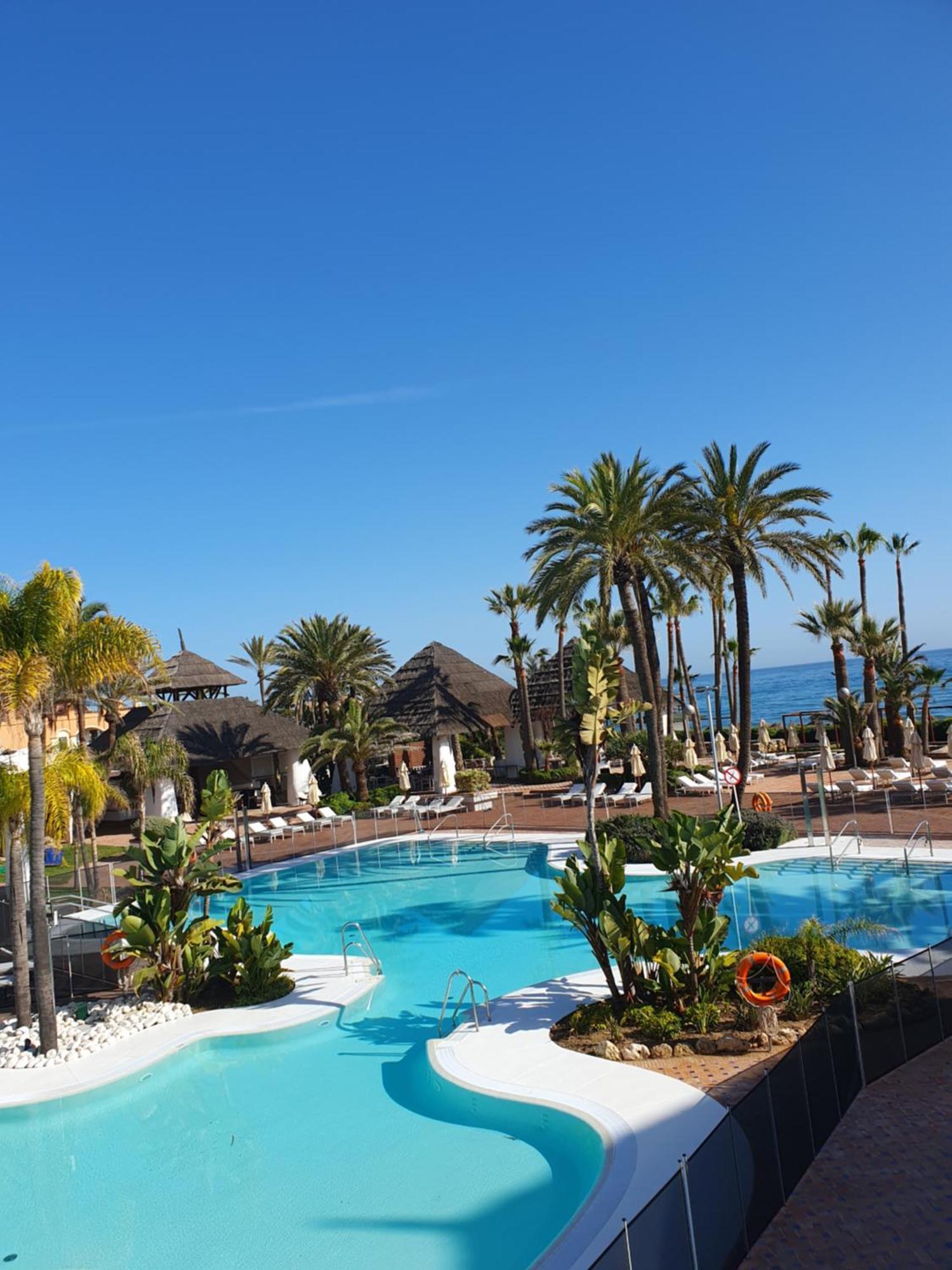 Jardines De Las Golondrinas Elviria By The Nikki Beach *